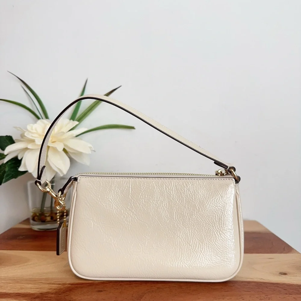 NWT Coach Leather‎ Nolita 19